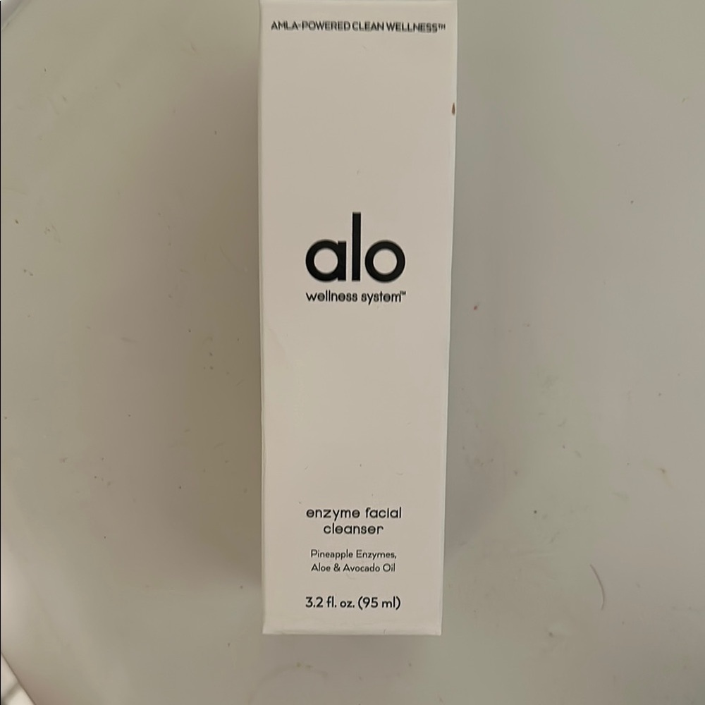 Alo Enzyme Facial Cleanser